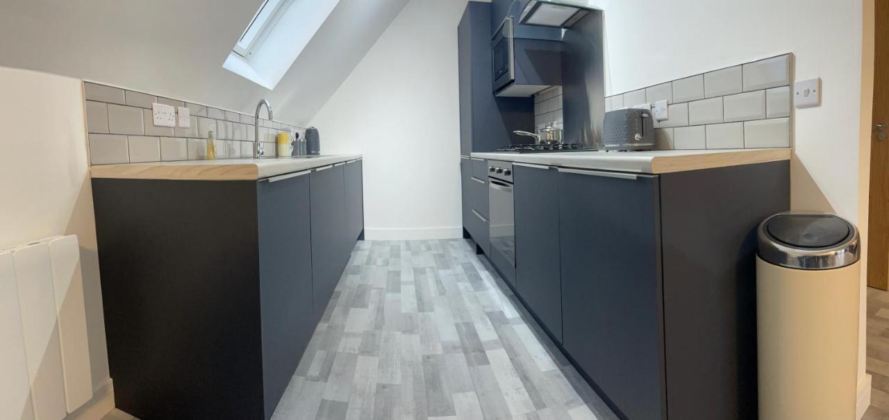Lochside Loft - Self Catering Apartment For 2 In A Great Location For Inverness Airport And Both Cabot Highlands & Nairn Golf Courses Eksteriør billede