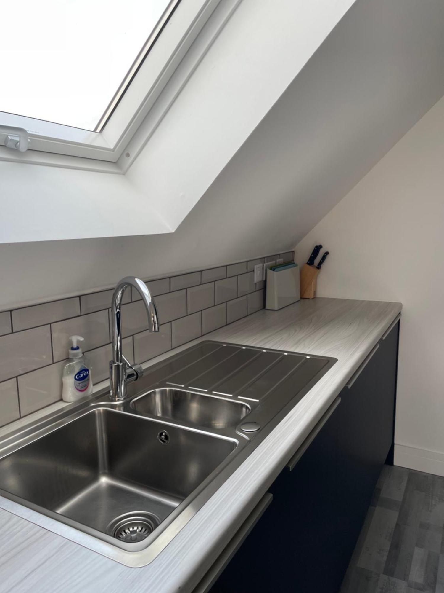 Lochside Loft - Self Catering Apartment For 2 In A Great Location For Inverness Airport And Both Cabot Highlands & Nairn Golf Courses Eksteriør billede