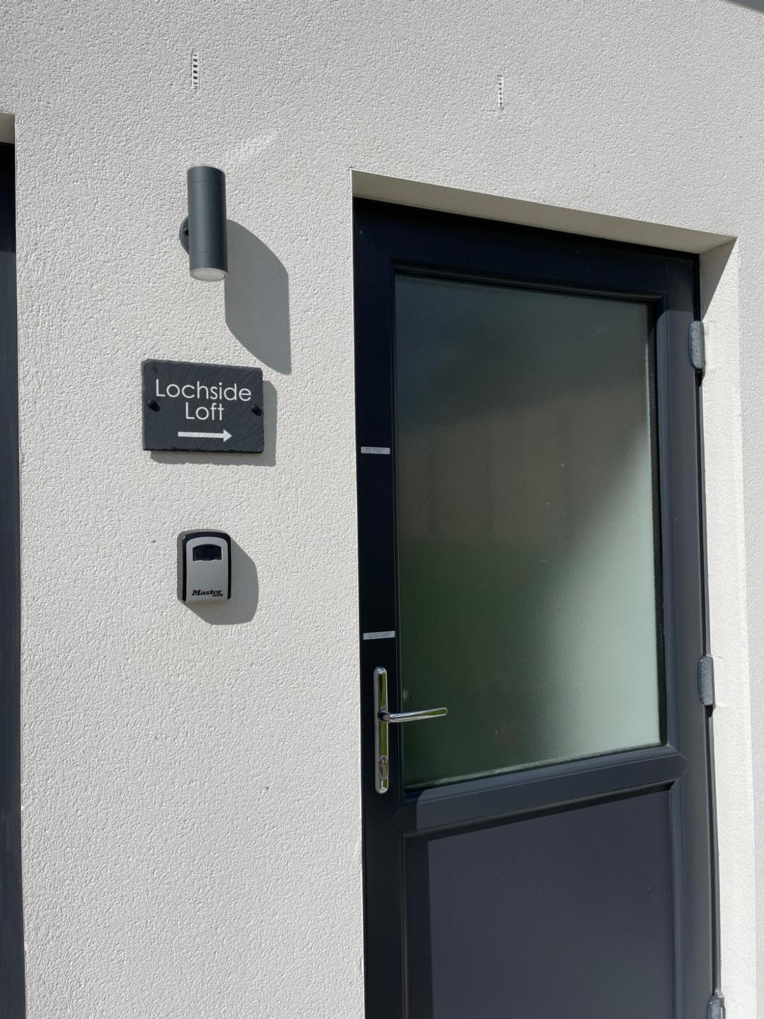 Lochside Loft - Self Catering Apartment For 2 In A Great Location For Inverness Airport And Both Cabot Highlands & Nairn Golf Courses Eksteriør billede